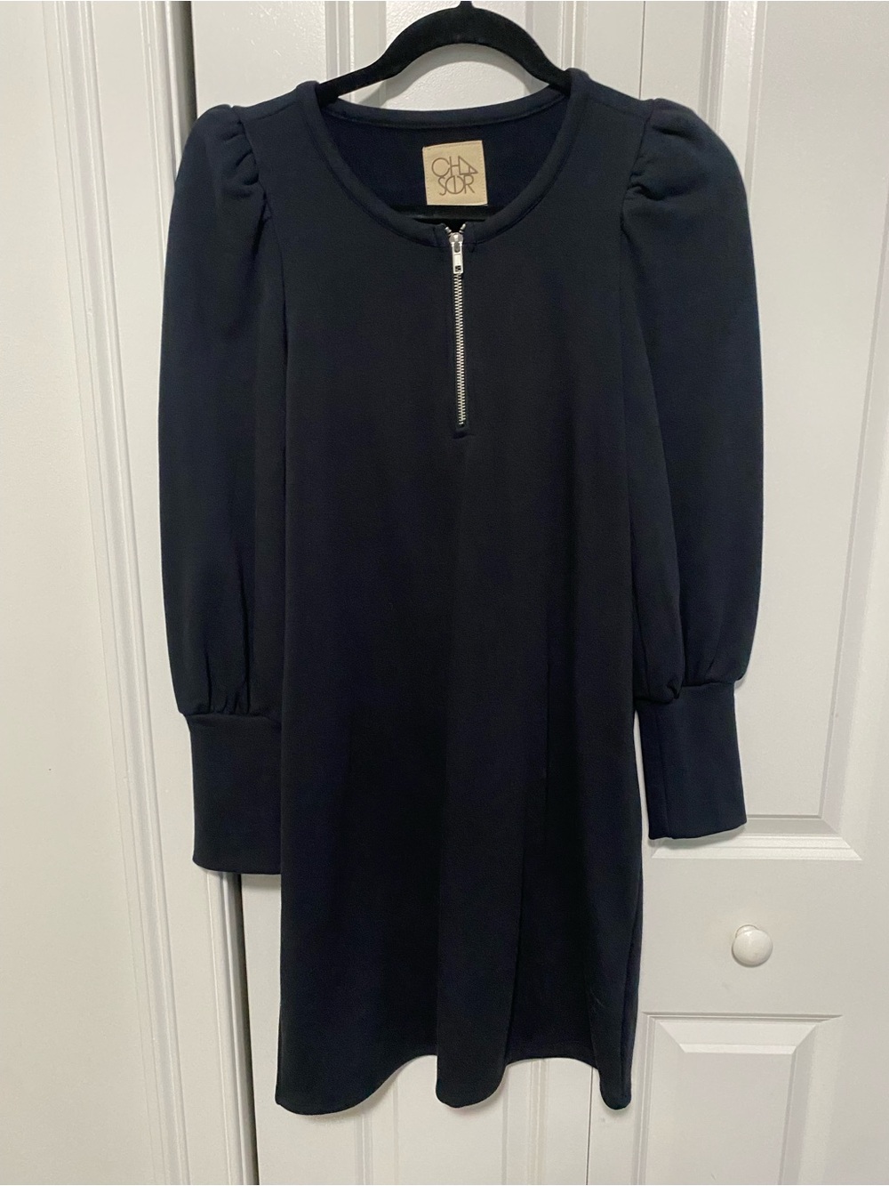 Chaser Black Long-Sleeve Zip-Front Sweatshirt Dress
